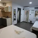 Nikolla Apartman *