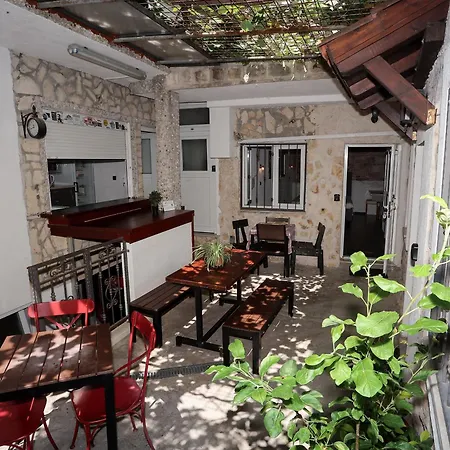 Appartement Nikolla *