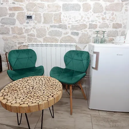 Nikolla Appartement