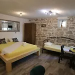 Апартаменты Nikolla