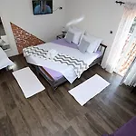 Nikolla Сплит