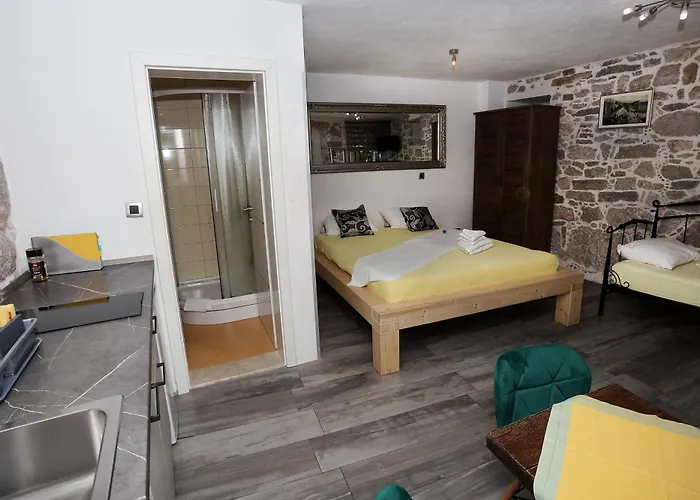 公寓 尼克拉公寓式酒店 斯普利特