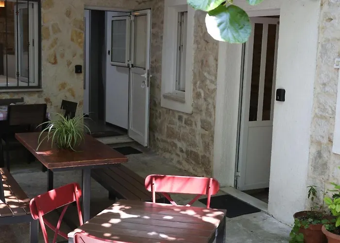 公寓 尼克拉公寓式酒店 斯普利特