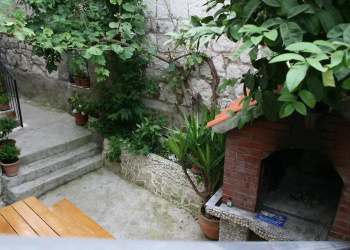 尼克拉公寓式酒店 斯普利特