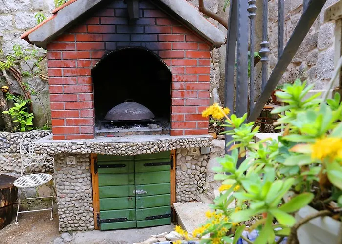 Nikolla شقة سبليت