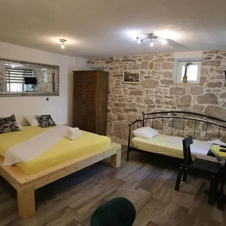 Apartment Nikolla